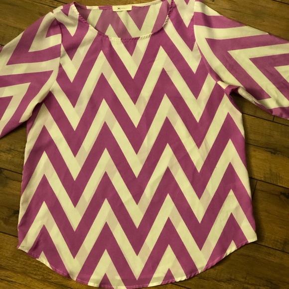 Everly Tops - Everly Chevron Top